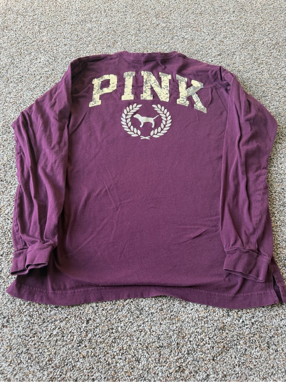 Victoria's Secret PINK Y2K Sequin Dog Long Sleeve Pocket Tee Small Burgundy